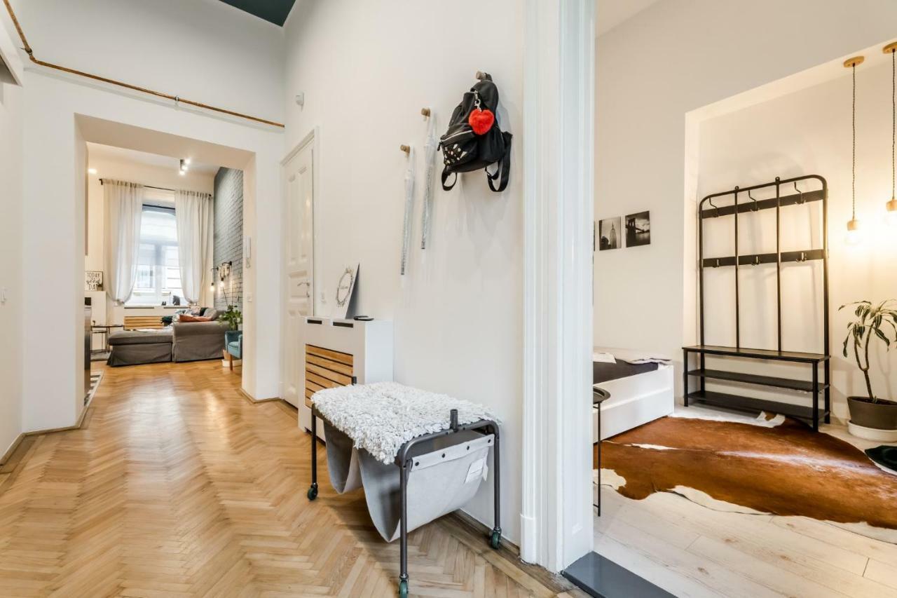 Apartment Szerzodesbontas - Industrial Fantasy Budapest