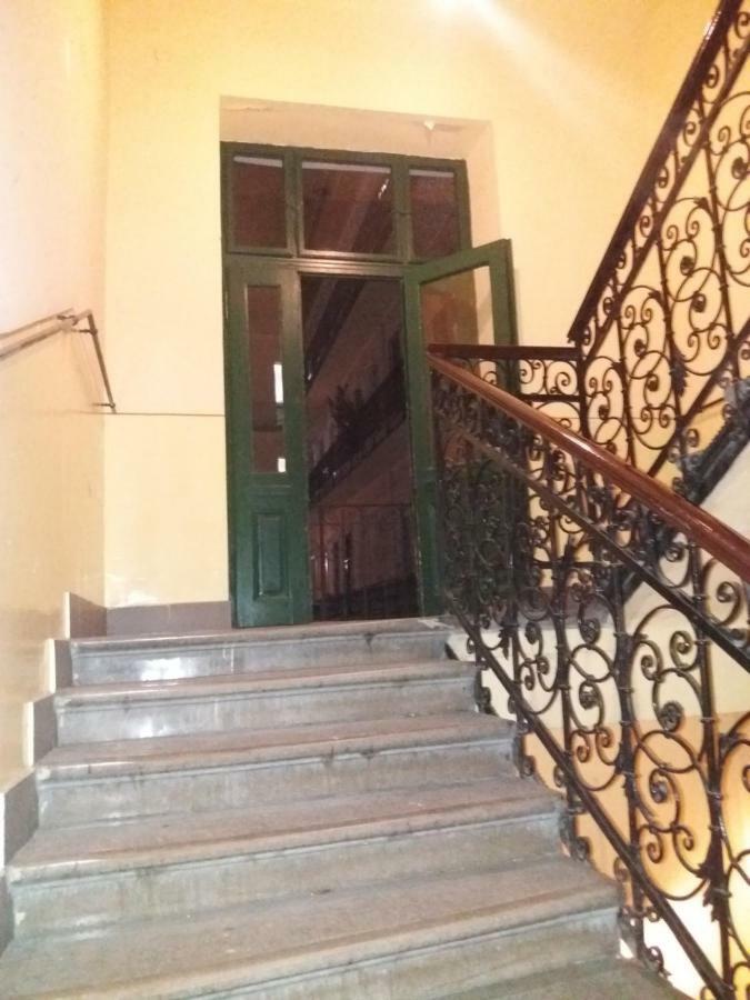Apartman West10 Star Center
