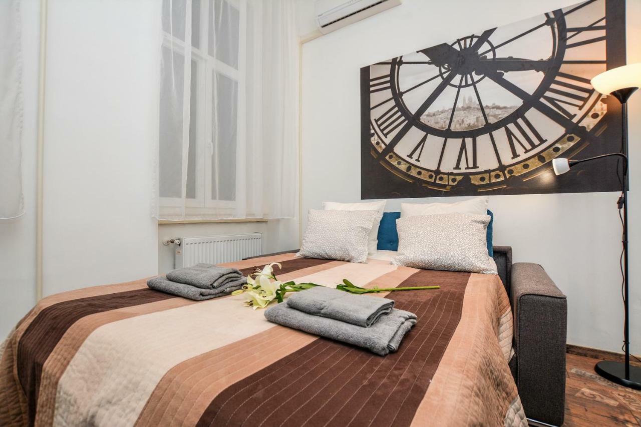 Timeless With Free Private Parking * Budapest