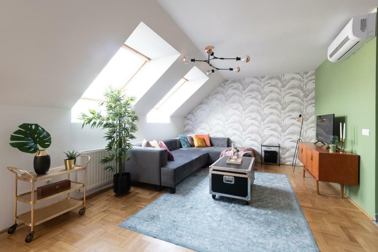 Apartment Gozsdu Design *
