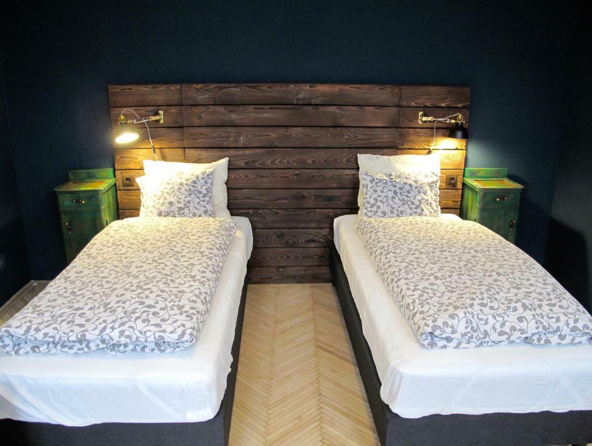 Hedonist Lodge Aparthotel