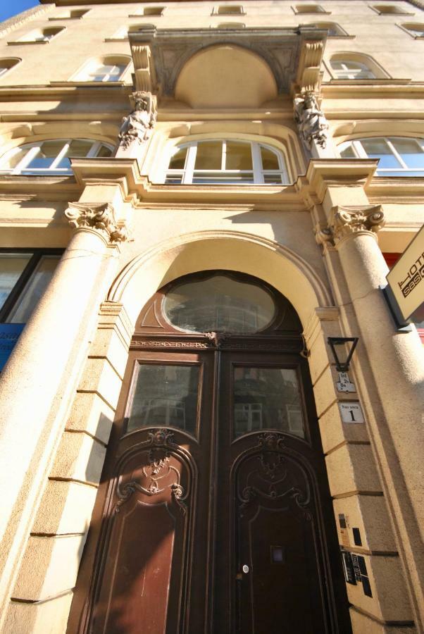 Krane Sas Lägenhet Budapest