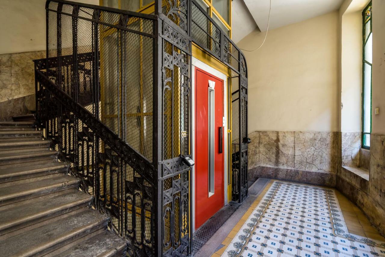 Bpr King Prime With A/c Apartment Budapest