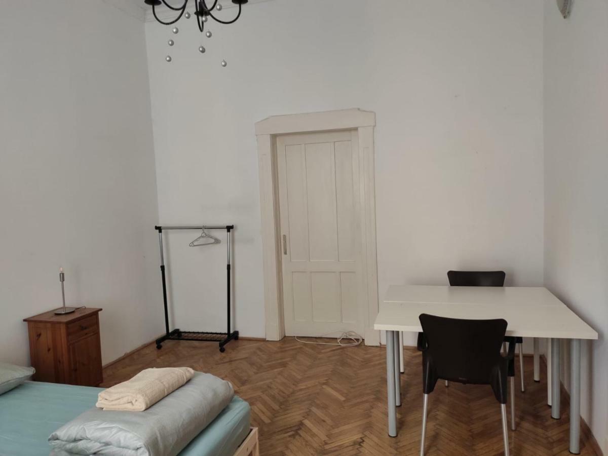 Bed & Breakfast Loyal Budapest