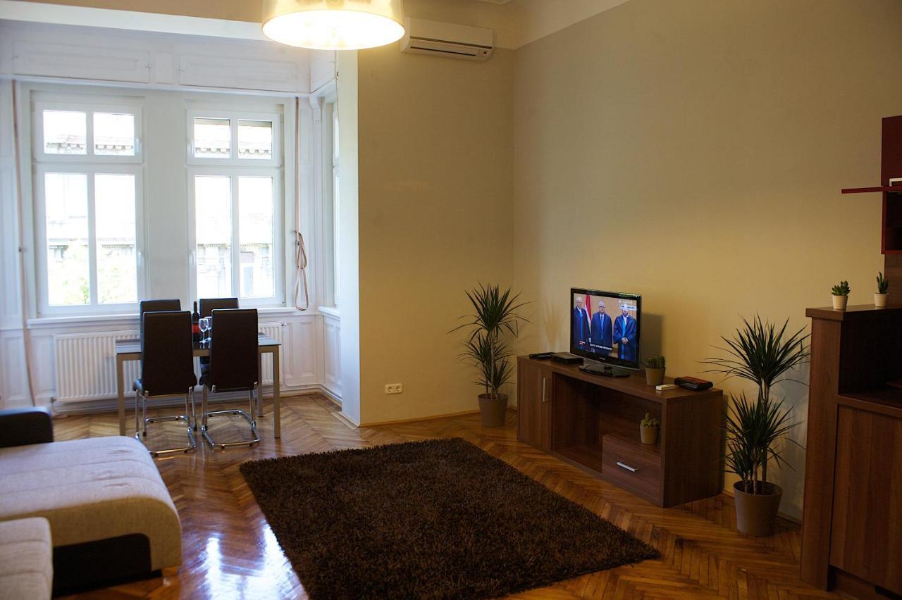 Five Season's Budapest