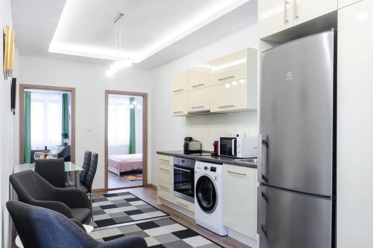 3 En Bedroom Flat In The Main Centre For 6ppl, 3bdr,3bthr,ac