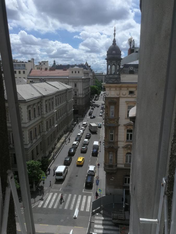 Next Door Apartamento