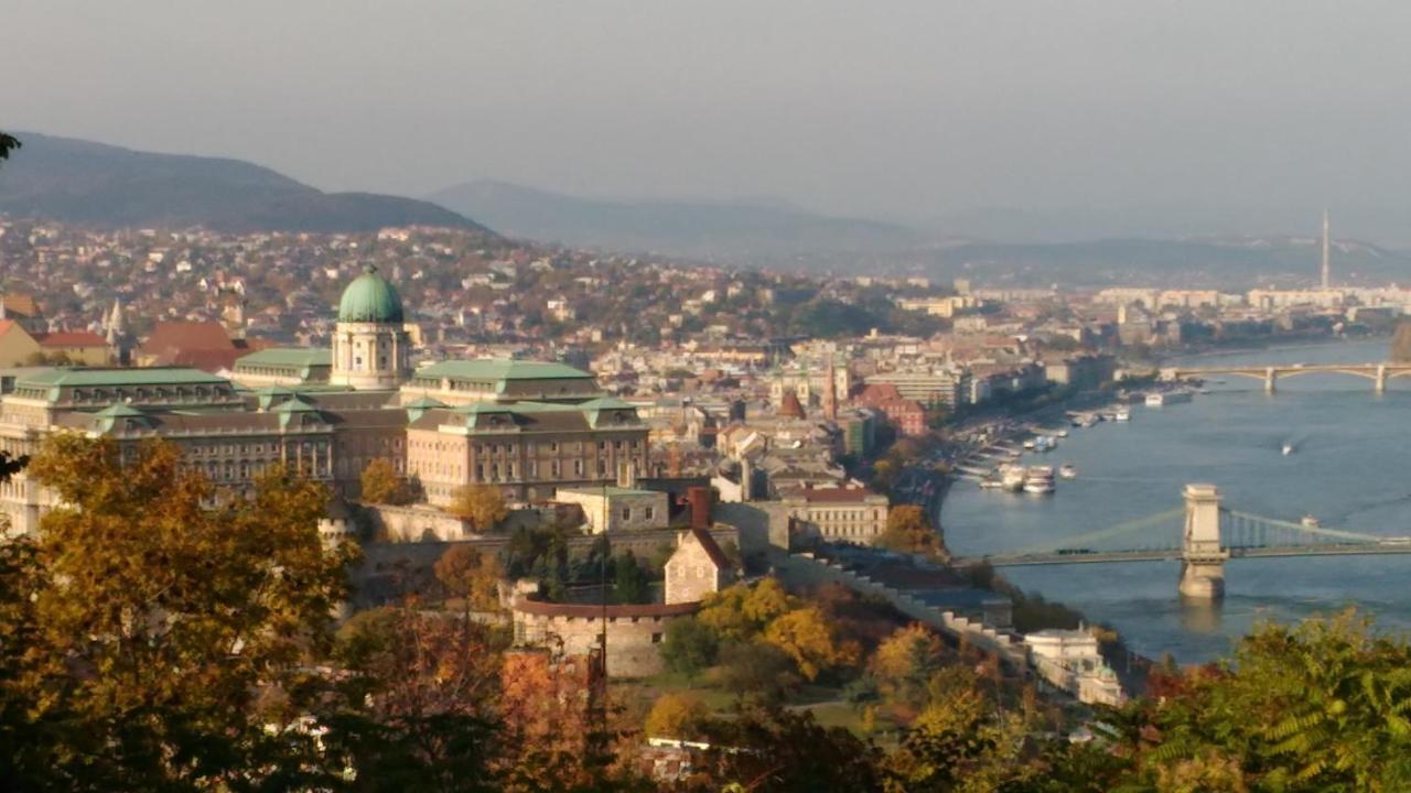 Danube River View Close To Parlament Apartamento *