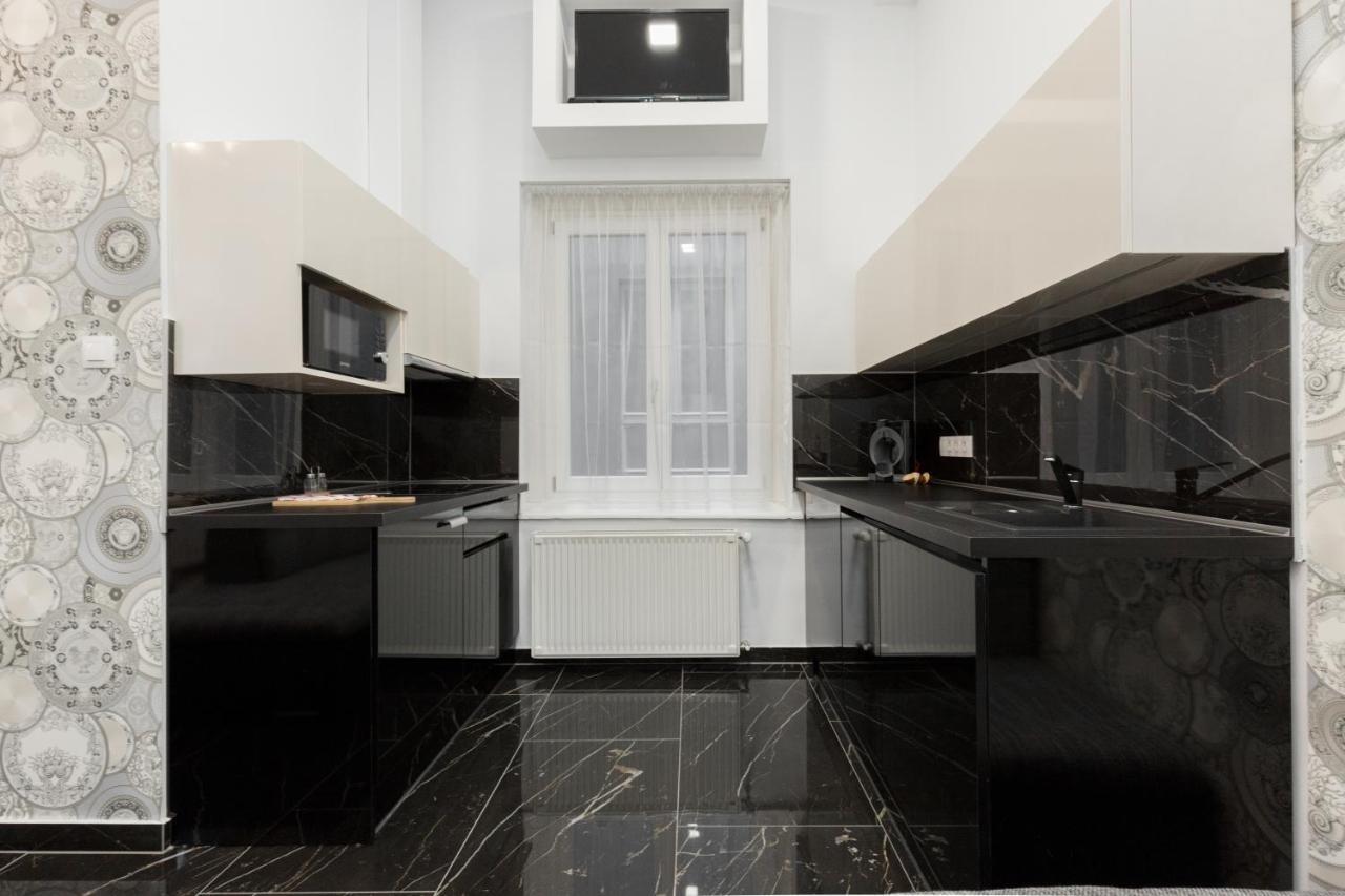 The Golden Executive Apartmán