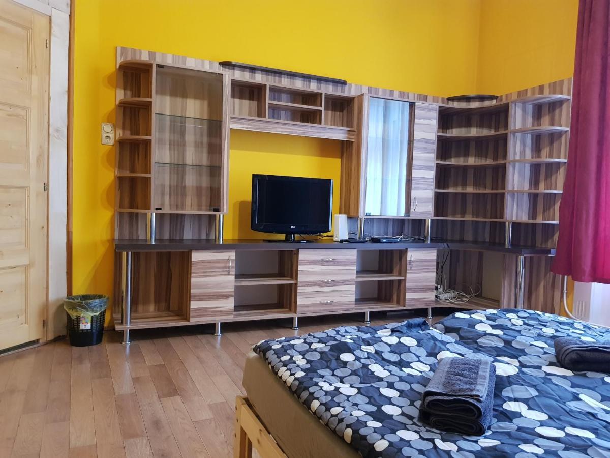 Matthias Budapest