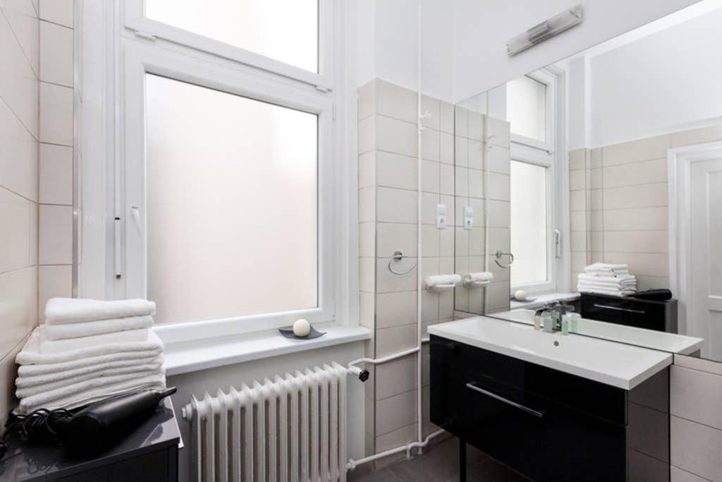 Contemporary Vaci Utca