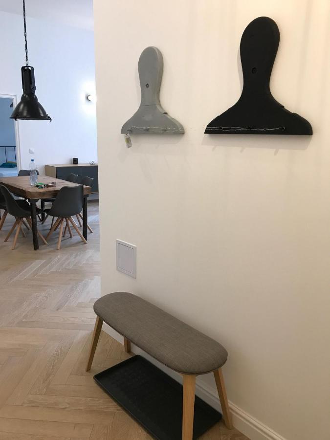 Iranyi - Flat In The Heart Of Downtown Apartamento