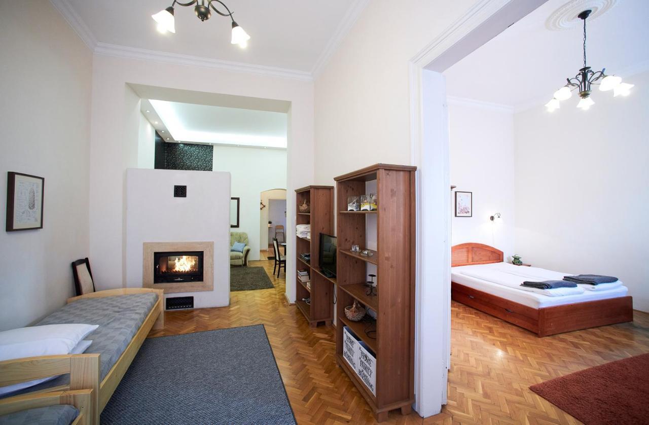 Fireplace Holidays Apartman