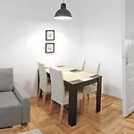 Luxury New Apartment With Gallery At Dob Street Nearby Gozsdu Court