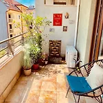 Sunny Deluxe Apt. & Terrace