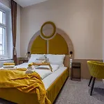 Gellert Budapest Suites