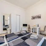 White Central Apartment