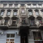 Real Apartments Klauzál II