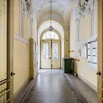 Basilika View Imperial Suite -Sas Street -Need Reservation For Free Parking