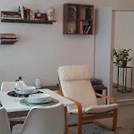 Liliom Apartment With Free Parking Space