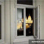 Bpr Agathe Elegant Suite With Parliament View