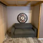 Art-Club Apartment With Air Condition