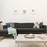 Space And Style In The Heart Of Budapest W 2Br&2Bt