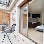 Rooftop Apartments By Hi5 - Palace Quarter