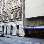 Your Lovely Home In The Heart Of Budapest