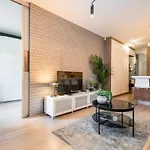 Venus Apartments - King Street II - Balcony
