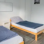 Kuelker Hostel