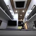 Vip Caravan Motorhome - Lakoauto