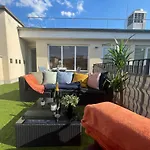 Exclusive Downtown Bella Home
