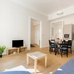 Kresz Geza 29 Westend Station 2 Bedrooms+Living Ac