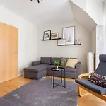 S22 Apartment