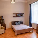 Linden Apartment