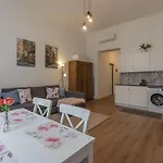 Emily\'S Lovely Place