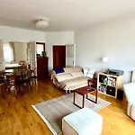 Luxury View Apartman