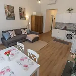 Emily\'S Lovely Place