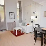 Stylish Home In Downtown Budapest For 2-4 People