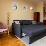 Pesti City Apartment&Free Parking