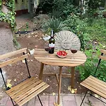 B20 Sun 100 M2 Apartment