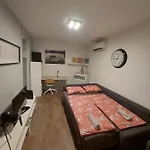 Roland Apartment - Nepliget