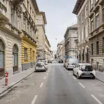 Mirror Apartments
