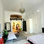 Nora Holiday Apartment