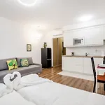 Balcony Studio 2 / Downtown Budapest
