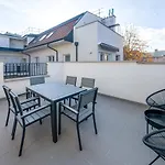 Lovag 12 Terrace Designer Home