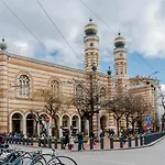 Kiraly21 Downtown Apartment At Gozsdu Garden