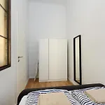 Avocado Apartments K42