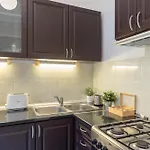 Harmony & Cute - Central Apartments